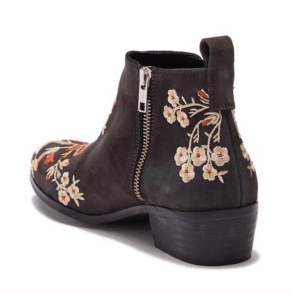 Johnny Was Sammi Charcoal Embroidered Ankle Boot - Picture 3 of 7